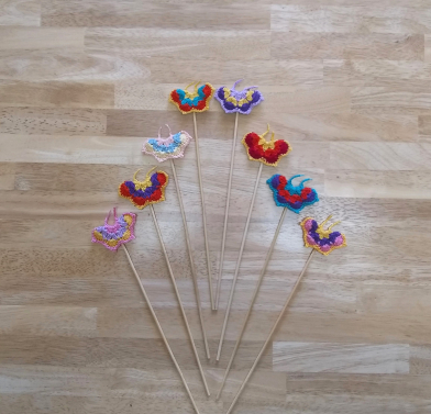 Decorative Plant Stakes $4.00